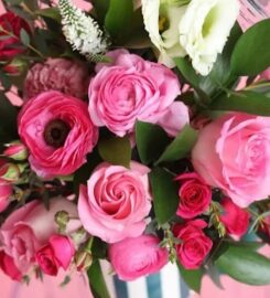 블룸어라운드 (Bloom-A-Round Floral Design)