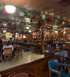 Babe’s Chicken (Garland)