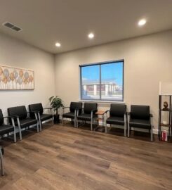 신택수 내과 Taek Soo Shin MD, Care MD Clinic