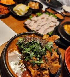 장충동 왕 족발